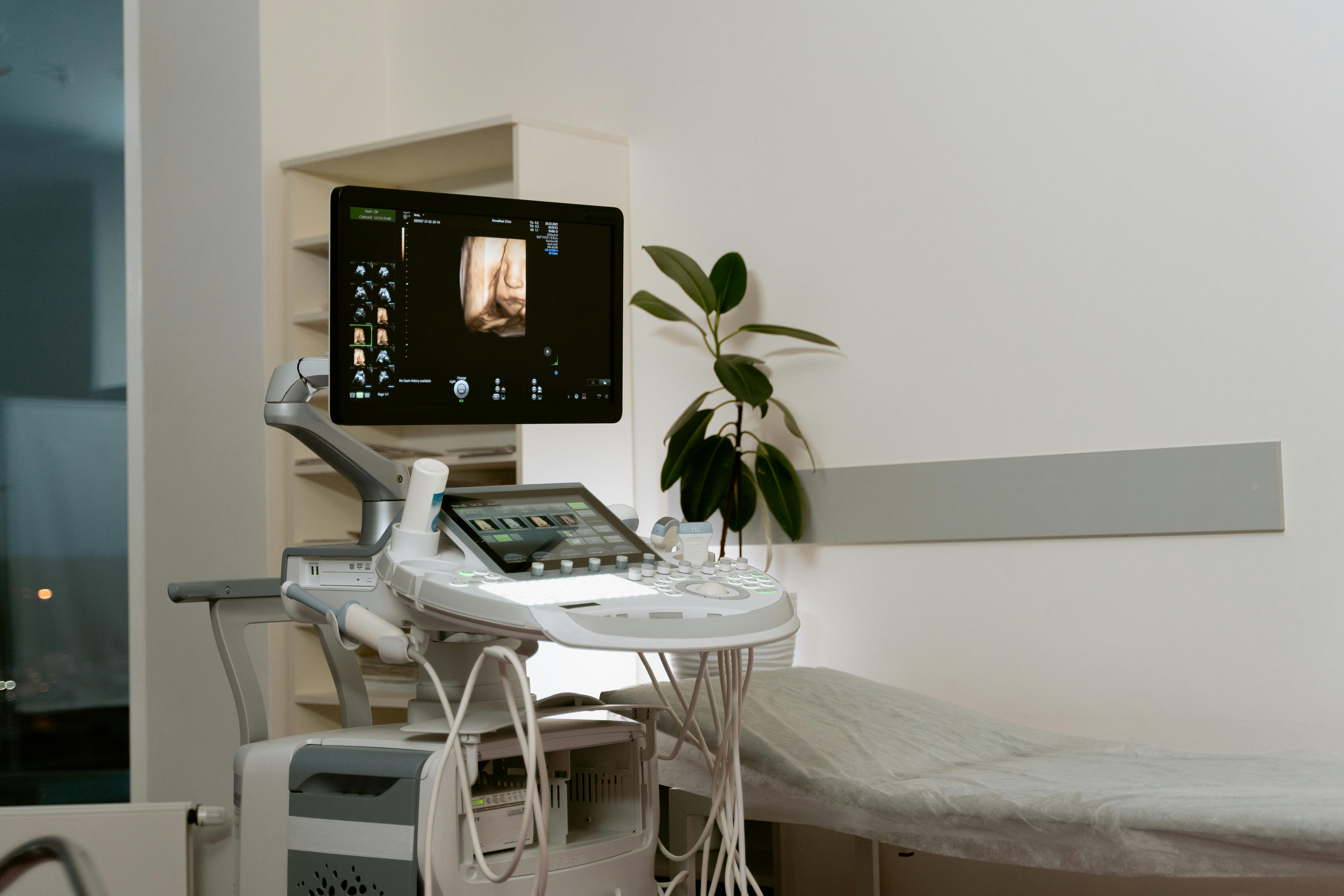 Why Ultrasound Systems That Pass Idle Self-Checks Still Fail During Long Scan Sessions